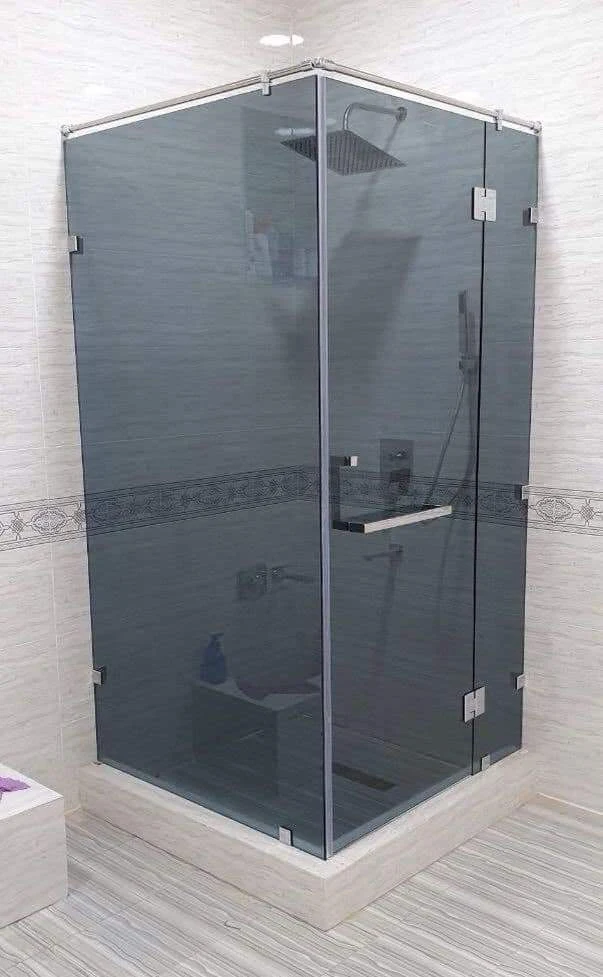 Corner Glass Shower Cubicle